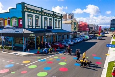 Polka dots add a pop of colour to this inner-city spot.